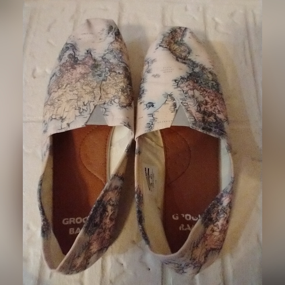 GROOVE BAGS VINTAGE GEOGRAPHY GLOBE CASUAL SHOES SIZE 12W - Picture 3 of 4